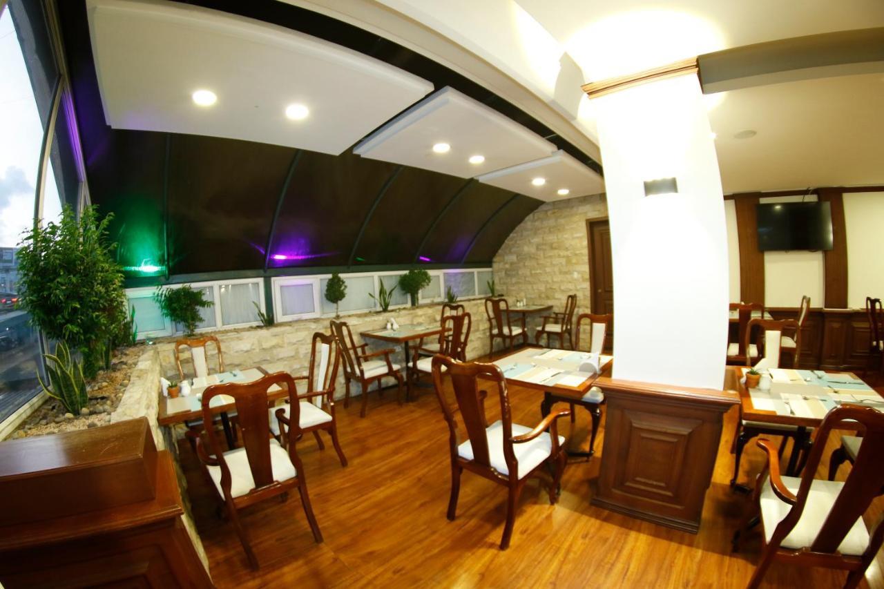 Hotel Republica Кито Екстериор снимка