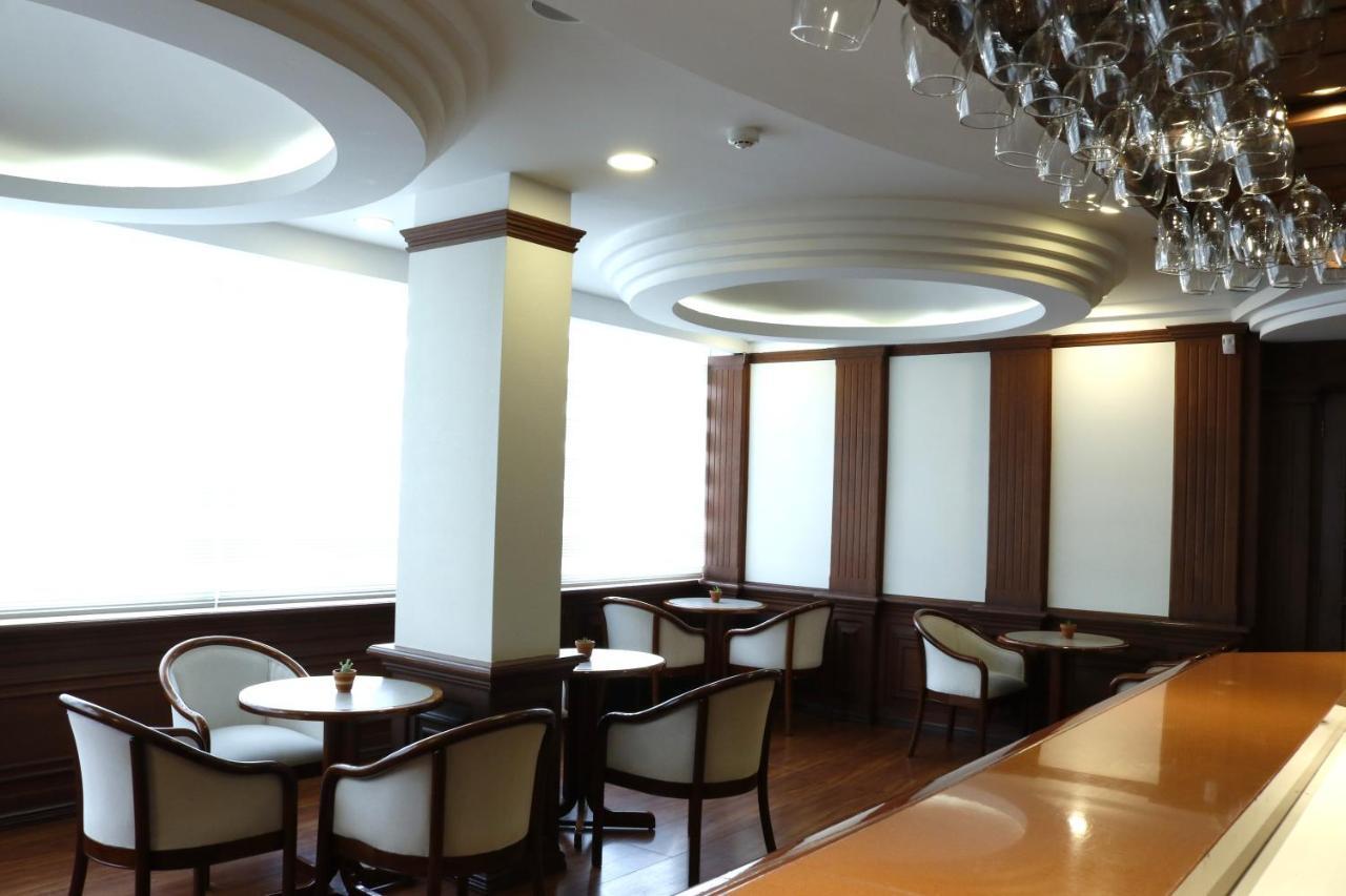 Hotel Republica Кито Екстериор снимка