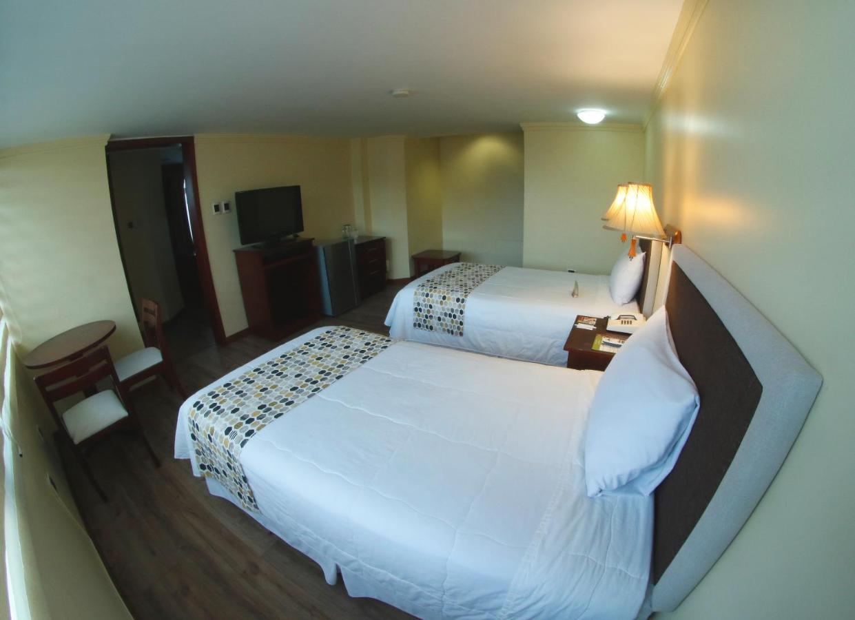 Hotel Republica Кито Екстериор снимка
